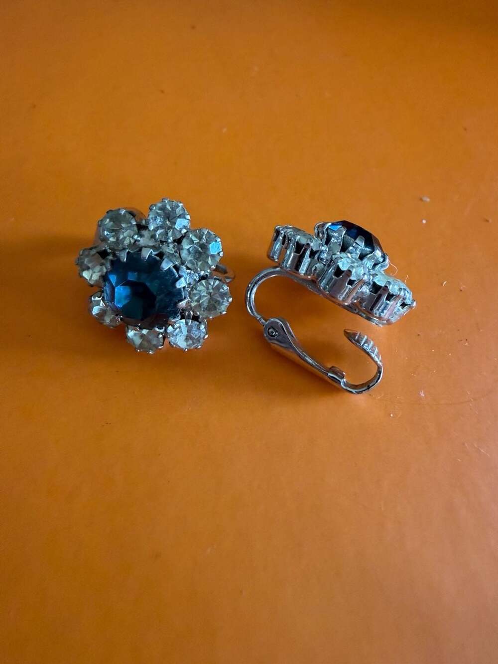 Vintage Blue & Clear Rhinestone Flower Clip On Earrings Silver Tone